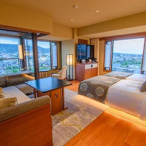 https://bettei-kamogawa.hotels-in-kyoto.org